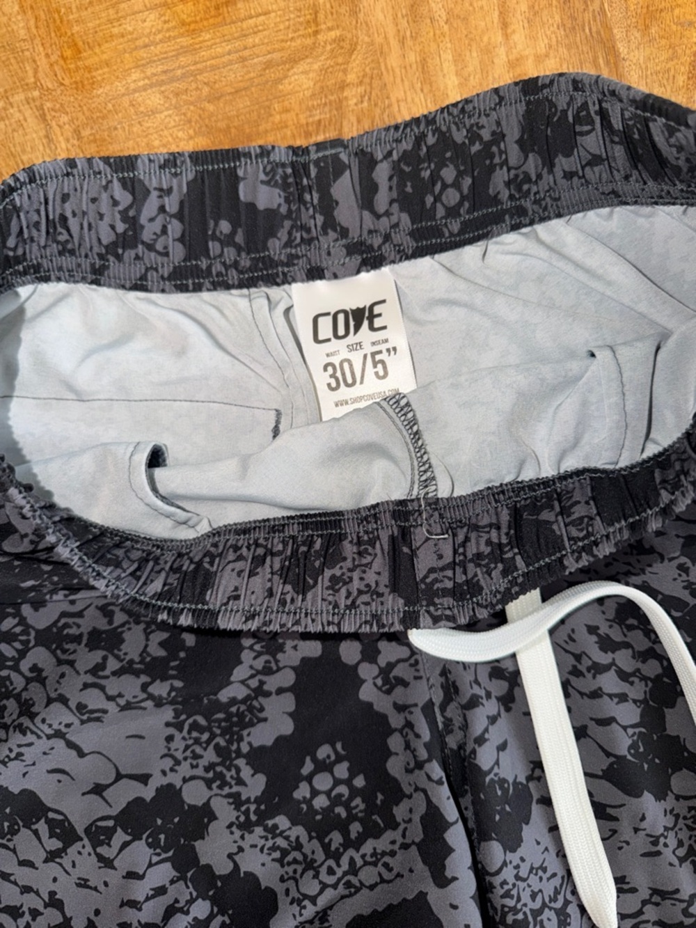 Cove Black & Gray Snake-Print Running Shorts - Picture 2 of 3